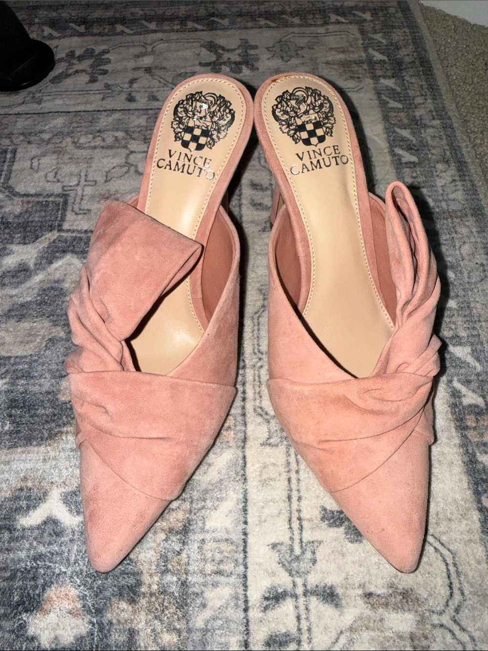 Vince Camuto Blush Pink Suede Knotted Pointed Toe Mules NEW 7.5